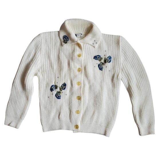 Vintage 70's Cream Sweater with Embroidered Floral Details - Women's Small - Picture 2 of 8